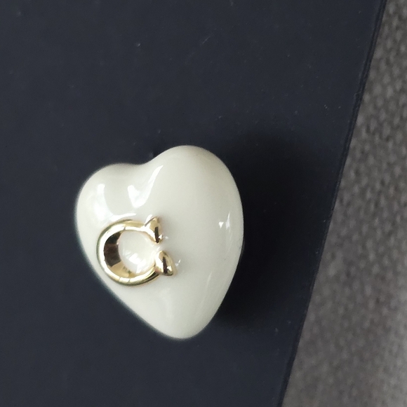 Coach Signature Enamel Heart Stud Earrings - Picture 3 of 7
